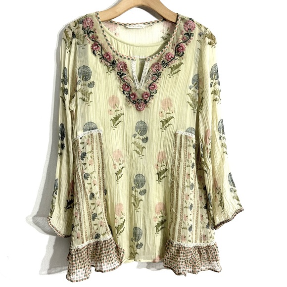 Soft Surroundings boho cottage peasant Serenata Tunic floral beaded EUC size M - Picture 1 of 13